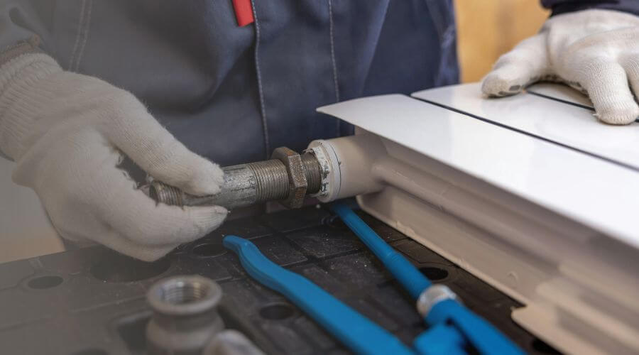 Professional water heater repair services in Carthage, IL